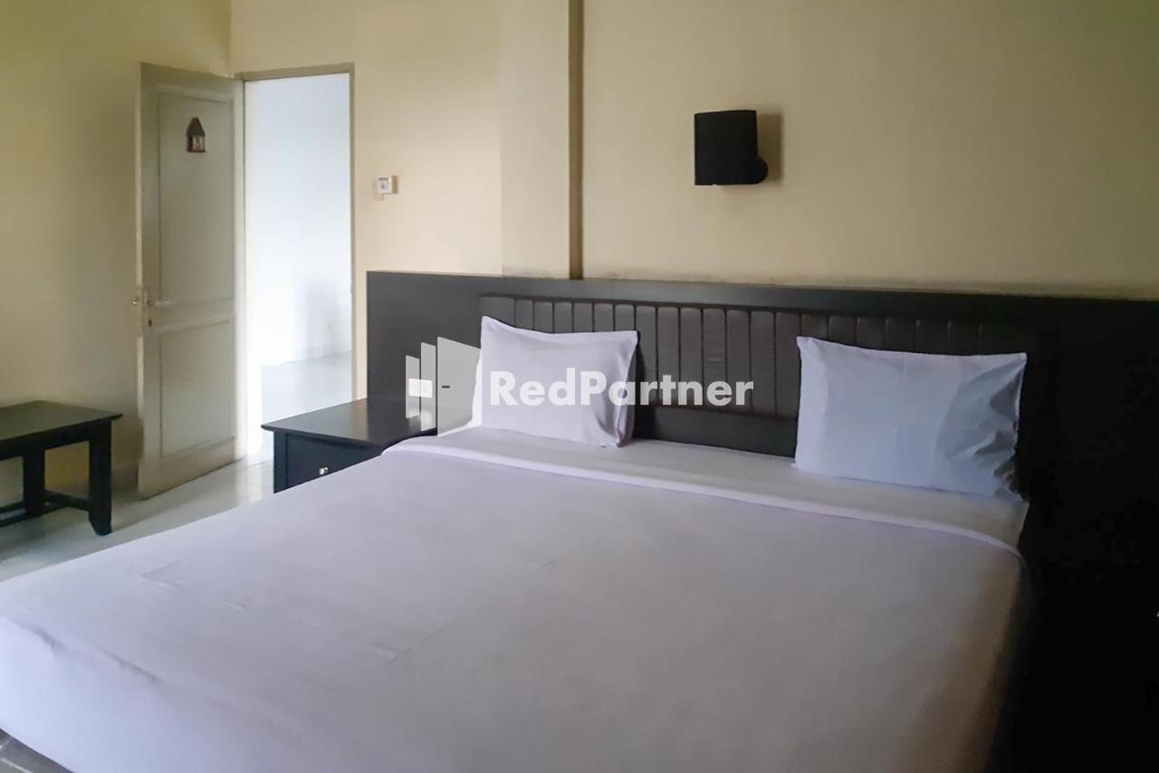 Carolina Transit Hotel Medan Exterior foto