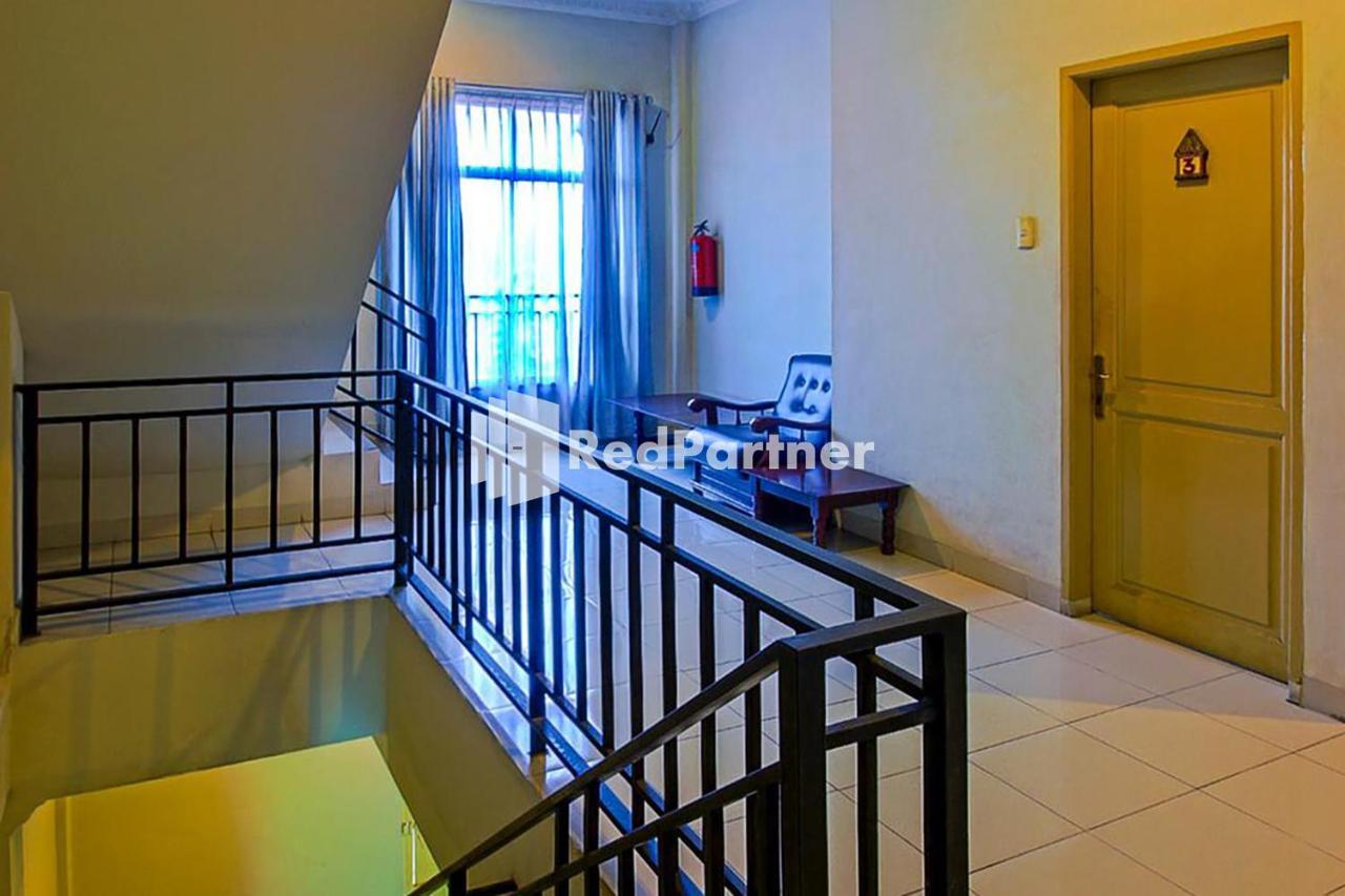 Carolina Transit Hotel Medan Exterior foto
