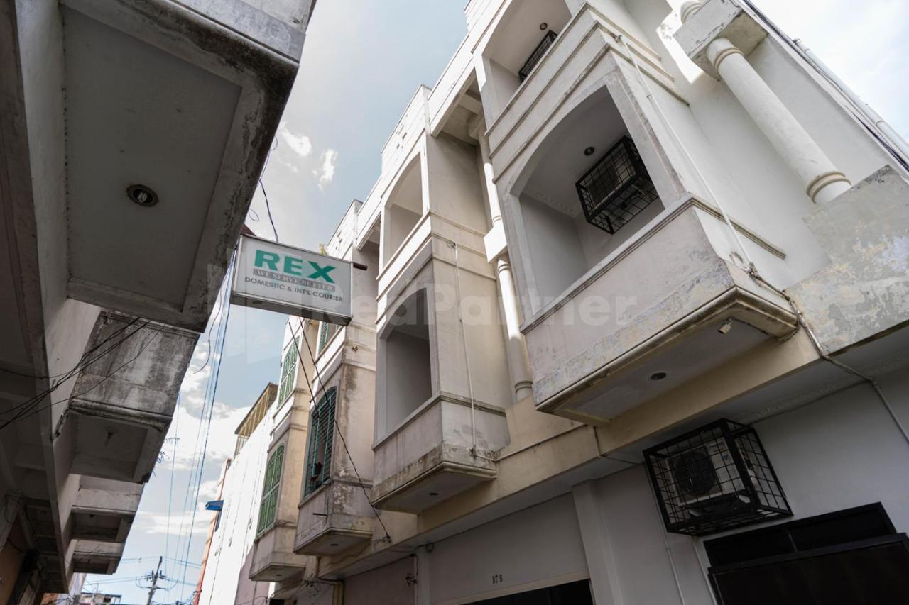Carolina Transit Hotel Medan Exterior foto