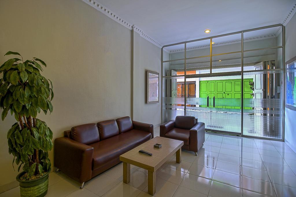 Carolina Transit Hotel Medan Exterior foto